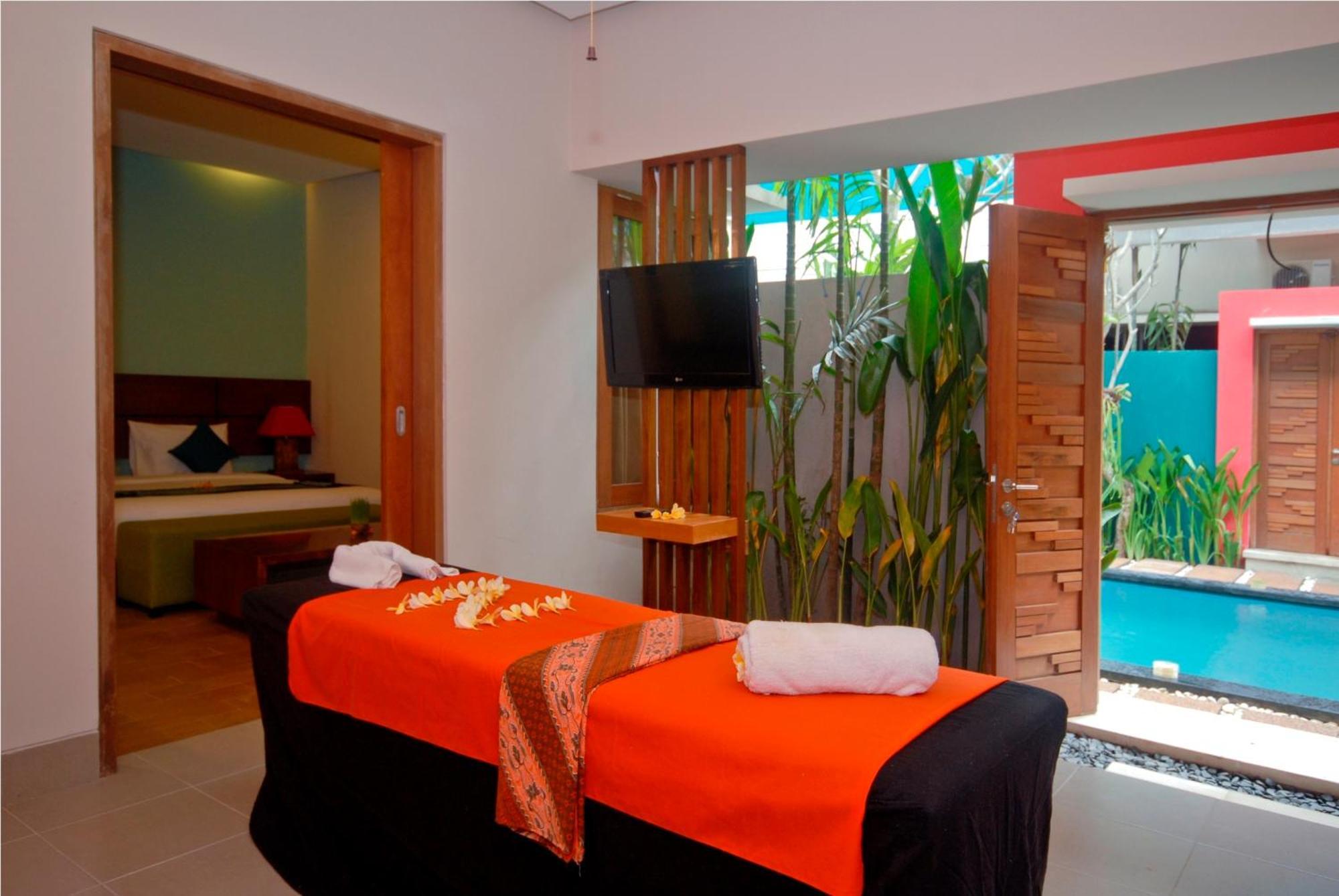 The Green Zhurga Suite Kerobokan Esterno foto