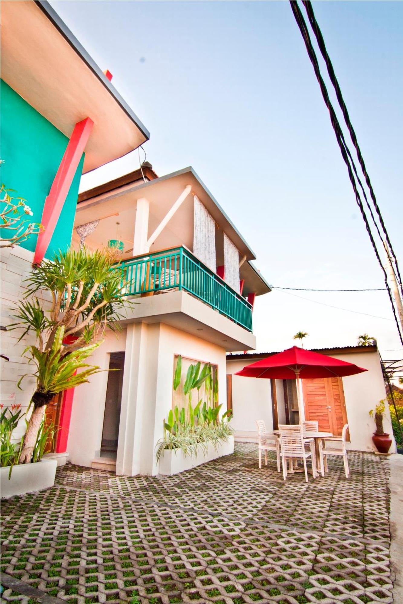 The Green Zhurga Suite Kerobokan Esterno foto