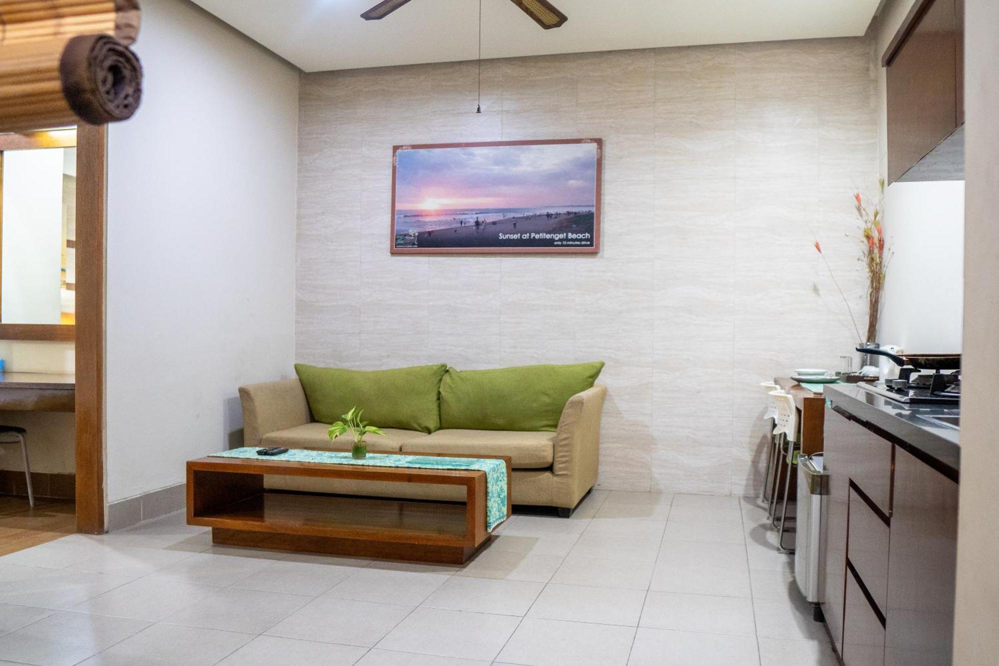 The Green Zhurga Suite Kerobokan Esterno foto